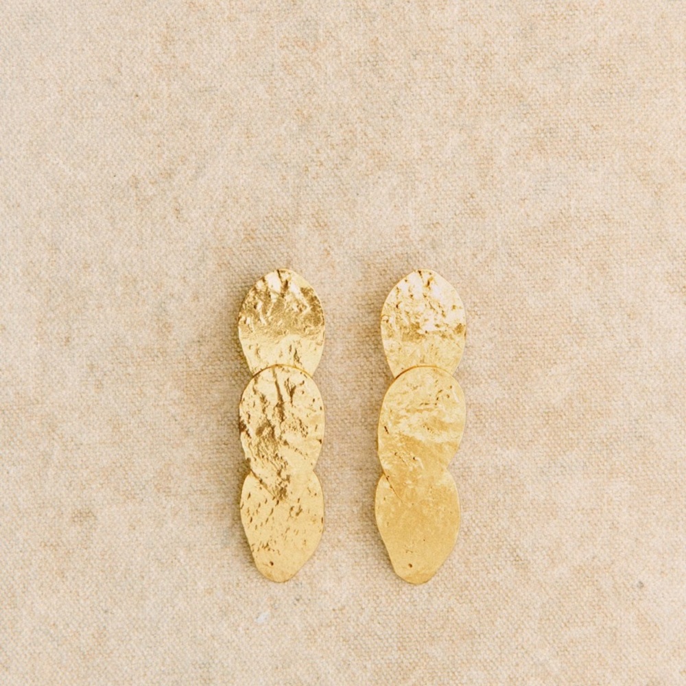 Aron Earrings Gold